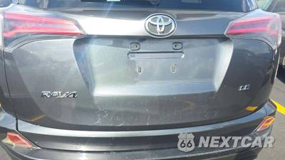 2018 Toyota RAV4 LE - zdjęcie 20 z 28 - miniatura