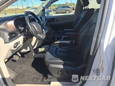 2019 Chrysler Pacifica Touring L Plus 121.6" WB - zdjęcie 7 z 20 - miniatura