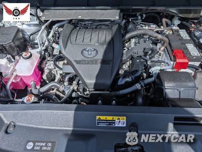 2025 Toyota Highlander Platinum - zdjęcie 5 z 19 - miniatura