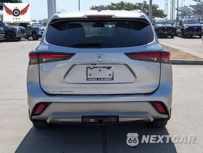2025 Toyota Highlander Platinum - zdjęcie 19 z 19 - miniatura