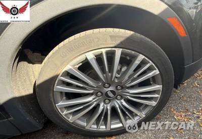2024 Cadillac XT4 Premium Luxury 1SE - zdjęcie 10 z 24 - miniatura