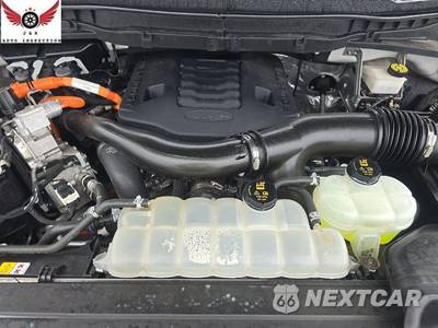 2023 Ford F-150 Hybrid LARIAT Crew Cab Short Bed - zdjęcie 17 z 21 - miniatura