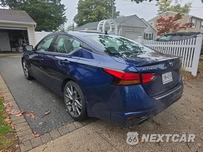 2023 Nissan Altima SR - zdjęcie 7 z 25 - miniatura