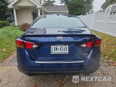 2023 Nissan Altima SR - zdjęcie 6 z 25 - miniatura