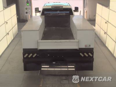 2024 Chevrolet Silverado 3500HD Cab Chassis LT Crew Cab 1LT DRW - zdjęcie 5 z 24 - miniatura