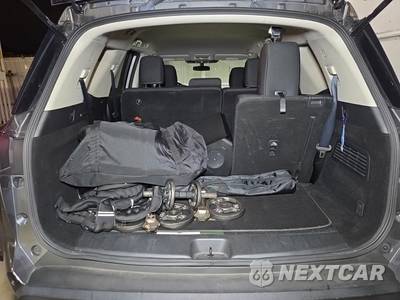 2024 Nissan Pathfinder S - zdjęcie 17 z 23 - miniatura