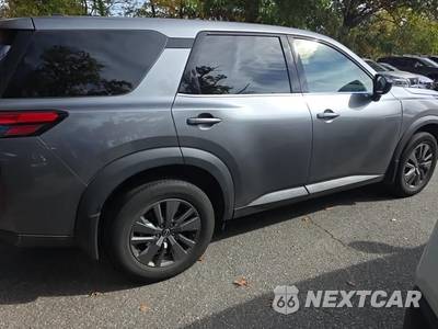 2024 Nissan Pathfinder S - zdjęcie 4 z 28 - miniatura