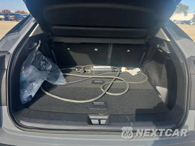 2024 Nissan Ariya PLATINUM+ e-4ORCE - zdjęcie 18 z 26 - miniatura