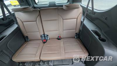 2024 Chevrolet Suburban High Country 3LZ - zdjęcie 29 z 30 - miniatura