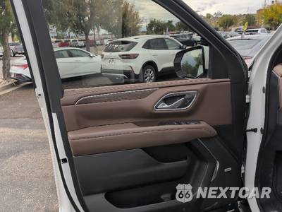 2024 Chevrolet Suburban High Country 3LZ - zdjęcie 10 z 30 - miniatura