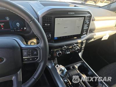 2026 Ford F-150 XLT Crew Cab Short Bed - zdjęcie 17 z 24 - miniatura