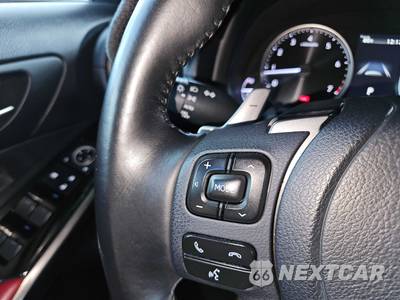 2024 Lexus IS 350 F SPORT Design - zdjęcie 47 z 74 - miniatura