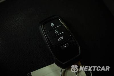 2025 Toyota Camry LE - zdjęcie 22 z 28 - miniatura