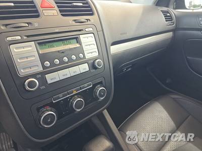 2010 Volkswagen Jetta Sedan Limited - zdjęcie 11 z 31 - miniatura