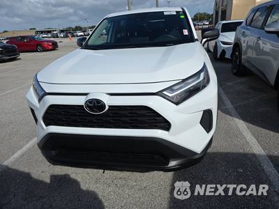 2024 Toyota RAV4 LE - zdjęcie 2 z 19 - miniatura