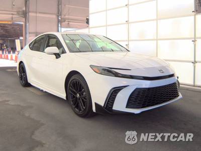 2026 Toyota Camry SE - zdjęcie 3 z 20 - miniatura