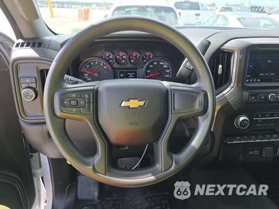 2024 Chevrolet Silverado 1500 Custom Crew Cab Short Bed 1CX - zdjęcie 10 z 22 - miniatura
