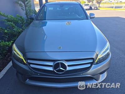 2021 Mercedes-Benz C 300 Sedan - zdjęcie 2 z 43 - miniatura