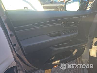 2018 Honda Odyssey Elite 118.1" WB - zdjęcie 9 z 19 - miniatura