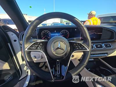 2025 Mercedes-Benz GLE 450 4MATIC - zdjęcie 10 z 18 - miniatura