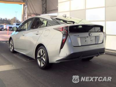 2017 Toyota Prius Four Touring - zdjęcie 6 z 20 - miniatura