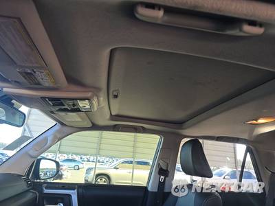2021 Toyota 4Runner SR5 Premium - zdjęcie 17 z 23 - miniatura