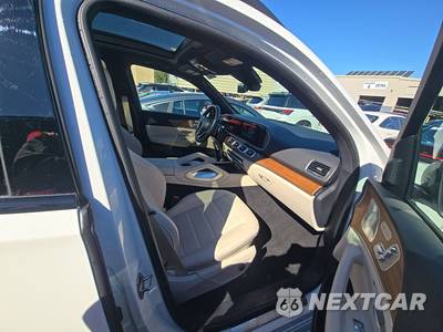 2025 Mercedes-Benz GLE 450 4MATIC - zdjęcie 8 z 18 - miniatura
