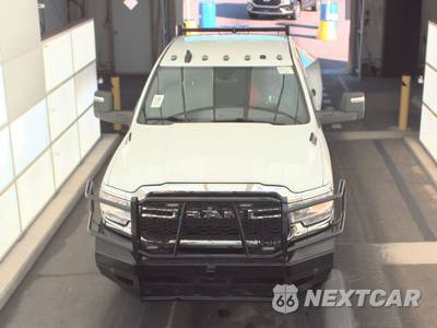 2024 Ram 3500 Tradesman Crew Cab Long Bed DRW - zdjęcie 2 z 28 - miniatura
