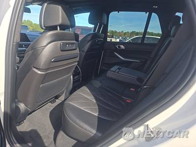 2023 BMW X5 Sports Activity Vehicle M50i - zdjęcie 13 z 20 - miniatura