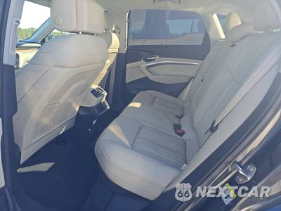 2019 Audi e-tron Prestige - zdjęcie 13 z 21 - miniatura