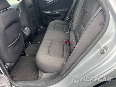2021 Chevrolet Malibu LS 1FL - zdjęcie 10 z 13 - miniatura