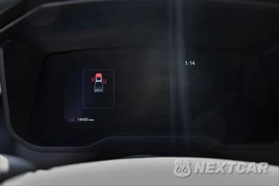 2025 Toyota Tundra Limited Crew Cab Short Bed - zdjęcie 8 z 17 - miniatura