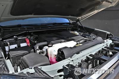 2025 Toyota Tundra Limited Crew Cab Short Bed - zdjęcie 15 z 17 - miniatura
