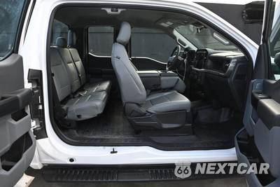 2024 Ford F-150 XL Extended Cab Medium Bed w/Rear Doors - zdjęcie 17 z 20 - miniatura
