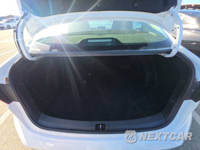 2024 Toyota Corolla LE Sedan - zdjęcie 16 z 20 - miniatura