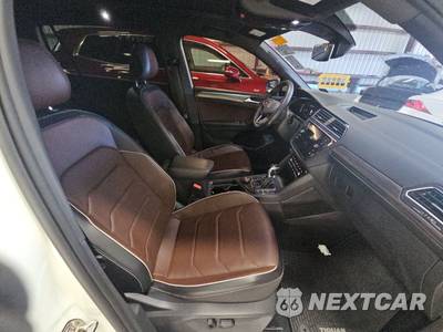 2022 Volkswagen Tiguan SEL R-Line - zdjęcie 8 z 24 - miniatura