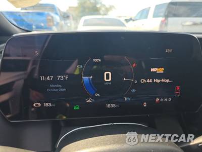 2025 Chevrolet Equinox EV LT 2 - zdjęcie 12 z 24 - miniatura