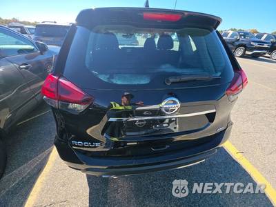 2020 Nissan Rogue S - zdjęcie 5 z 25 - miniatura