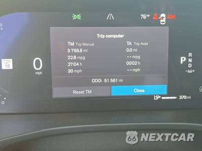 2023 Volvo XC40 B5 Plus Bright Theme - zdjęcie 12 z 35 - miniatura