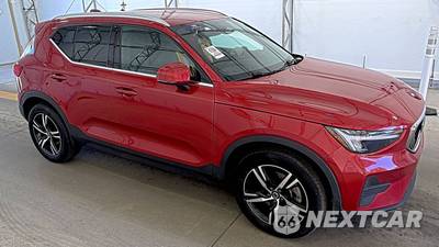 2024 Volvo XC40 B5 Core Dark Theme - zdjęcie 3 z 25 - miniatura