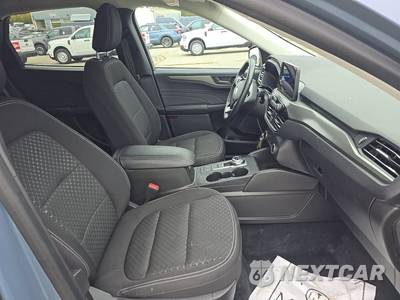 2023 Ford Escape Active - zdjęcie 8 z 27 - miniatura