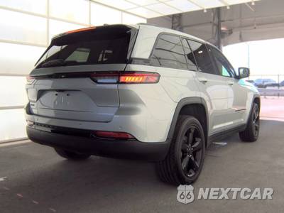 2023 Jeep Grand Cherokee Altitude X - zdjęcie 4 z 27 - miniatura