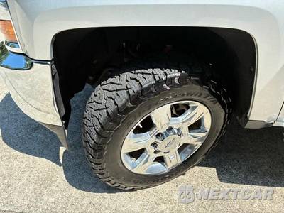 2018 Chevrolet Silverado 2500HD LTZ Crew Cab Medium Bed 1LZ - zdjęcie 33 z 37 - miniatura