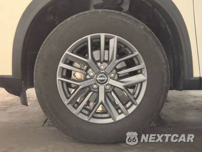 2023 Nissan Rogue S - zdjęcie 9 z 38 - miniatura