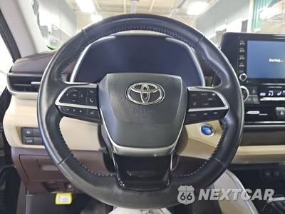 2021 Toyota Highlander Hybrid XLE - zdjęcie 10 z 34 - miniatura