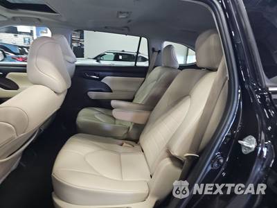 2021 Toyota Highlander Hybrid XLE - zdjęcie 14 z 34 - miniatura