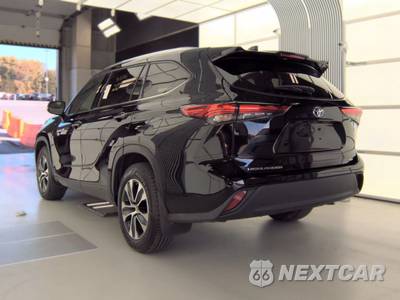 2021 Toyota Highlander Hybrid XLE - zdjęcie 6 z 34 - miniatura