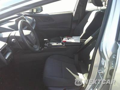 2025 Toyota Prius LE - zdjęcie 8 z 28 - miniatura