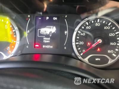 2015 Jeep Renegade Latitude - zdjęcie 12 z 22 - miniatura