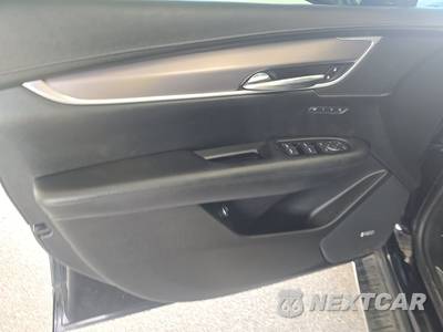 2017 Cadillac XT5 Luxury 1SD - zdjęcie 9 z 28 - miniatura